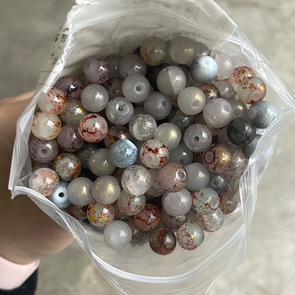 8mm Glass Polished Beads, mixed style, GRAY. Perfect for making bracelets